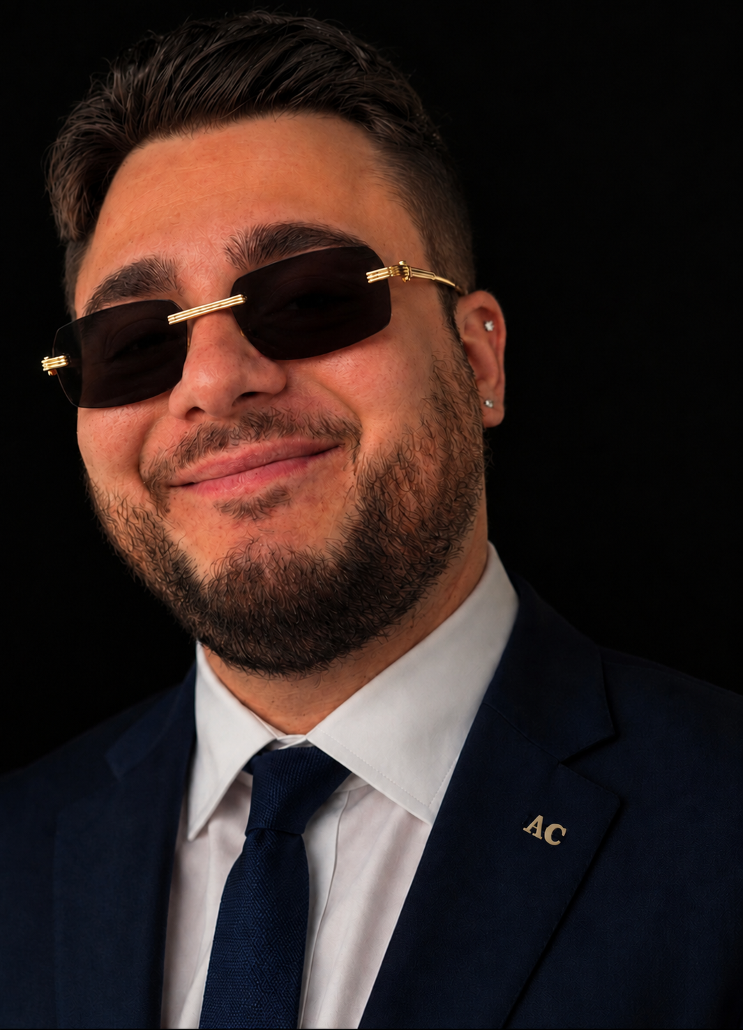 Ritratto del Dott. Michele Argenziano con gli occhiali